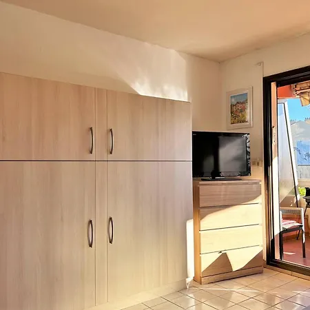 公寓 Climatise Avec Terrasse Et Parking Pres De La - Fr-1-251-202 *