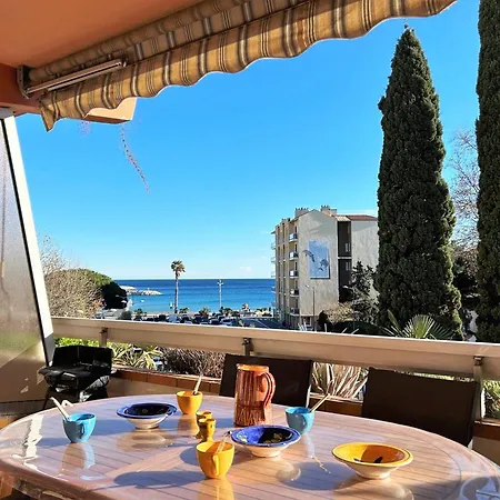 公寓 Climatise Avec Terrasse Et Parking Pres De La - Fr-1-251-202